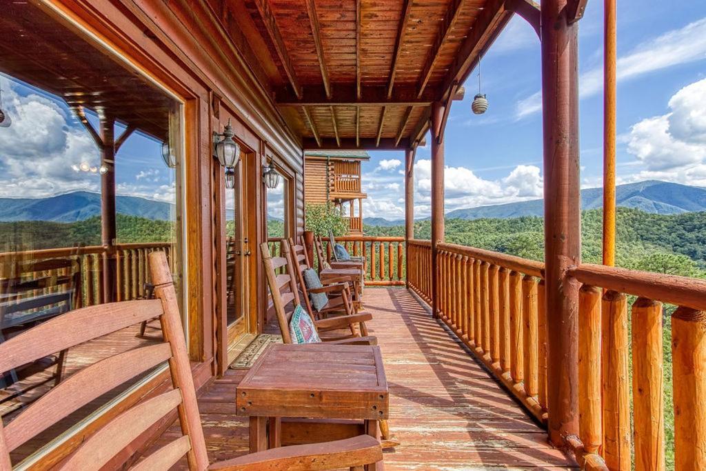 Endless View- Amazing Panoramic Mountain Views, Pool Access, Free Area Attraction Tickets Βίλα Sevierville Εξωτερικό φωτογραφία