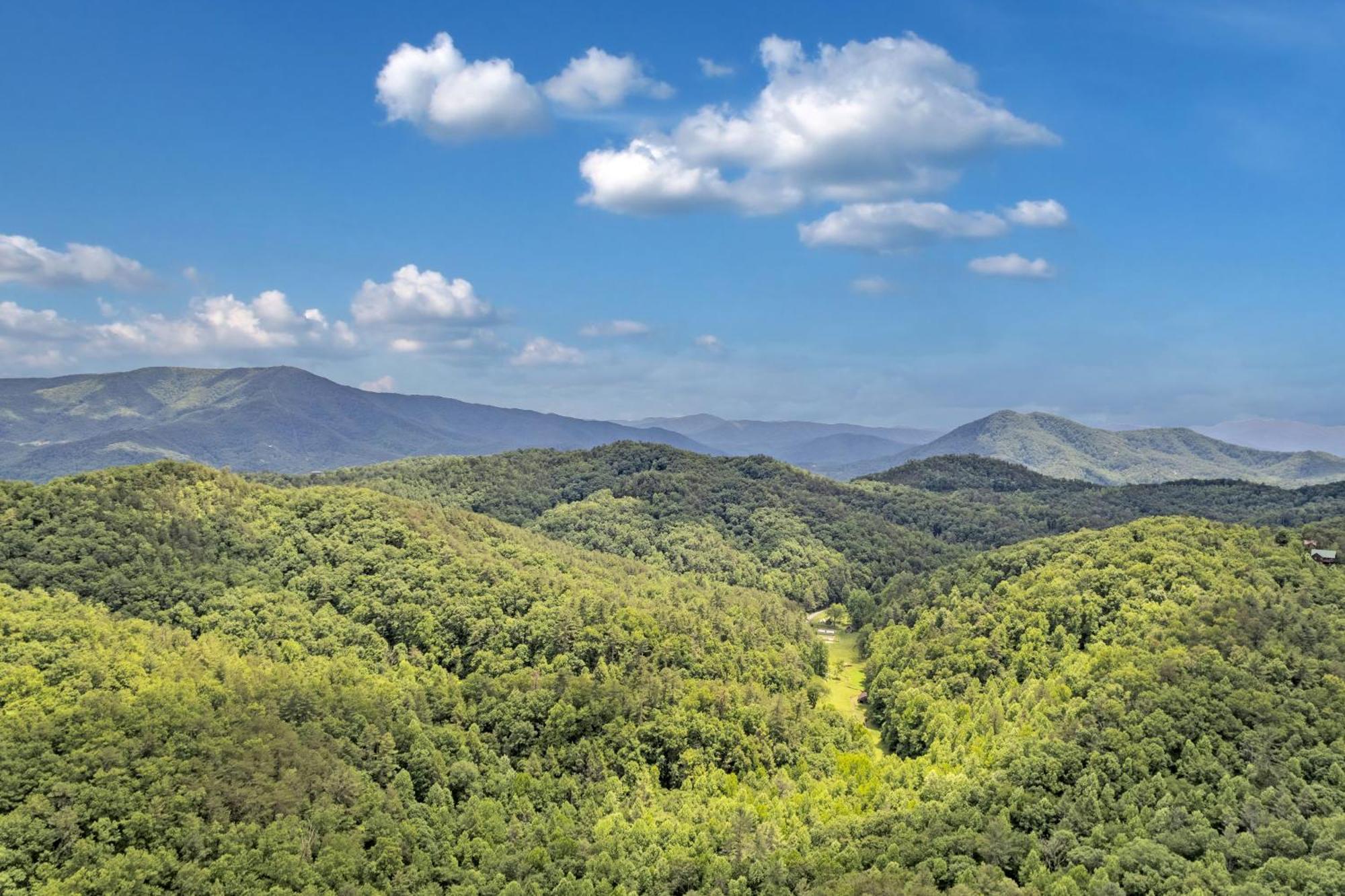 Endless View- Amazing Panoramic Mountain Views, Pool Access, Free Area Attraction Tickets Βίλα Sevierville Εξωτερικό φωτογραφία